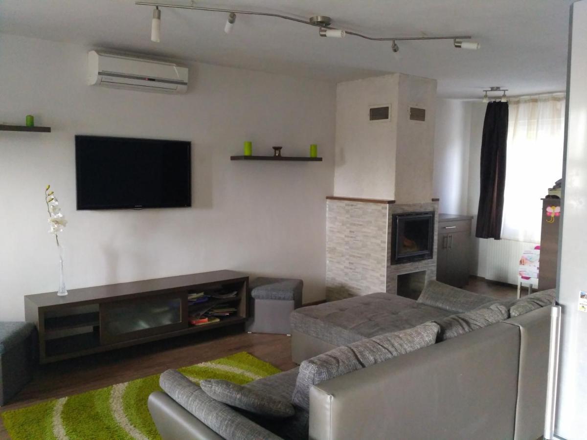 Family Holiday Apartman Nyíregyháza Exteriér fotografie